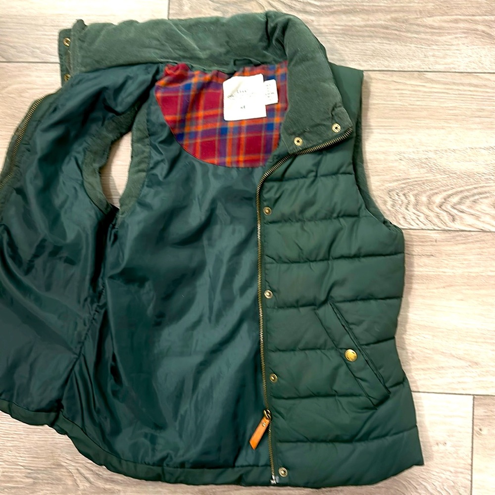 H&M Women’s Zip Up Vest